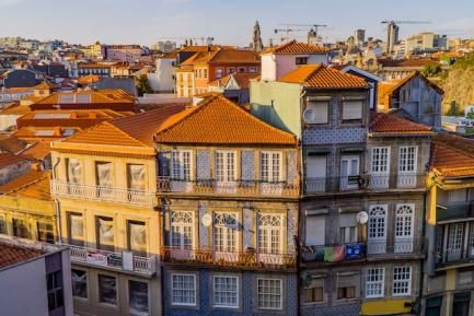 Imagen de Oporto, Portugal. Photo by Jack Krier on Unsplash