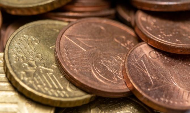 Monedas de céntimos de euro. Photo by Andrew D on Unsplash