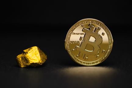 Pepita de oro y bitcoin