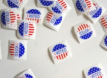 Chapas electorales de Estados Unidos "I voted". Photo by Element5 Digital on Unsplash
